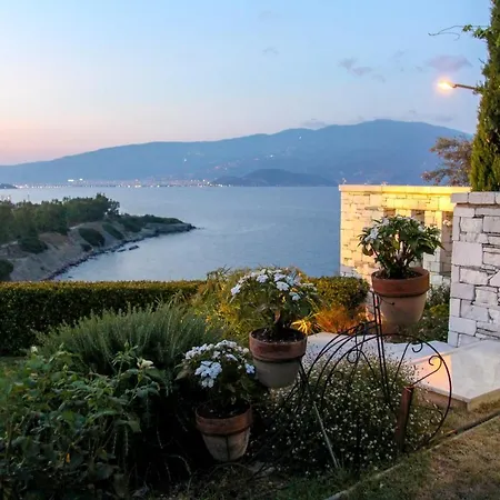 Apartment Albatross Sea Side & Pelion View Luxury