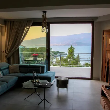 Апартаменты Albatross Sea Side & Pelion View Luxury Волос