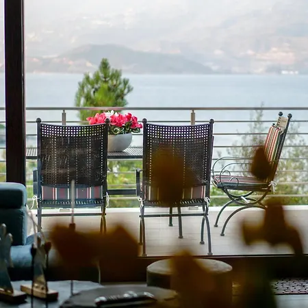Albatross Sea Side & Pelion View Luxury Apartment Volos